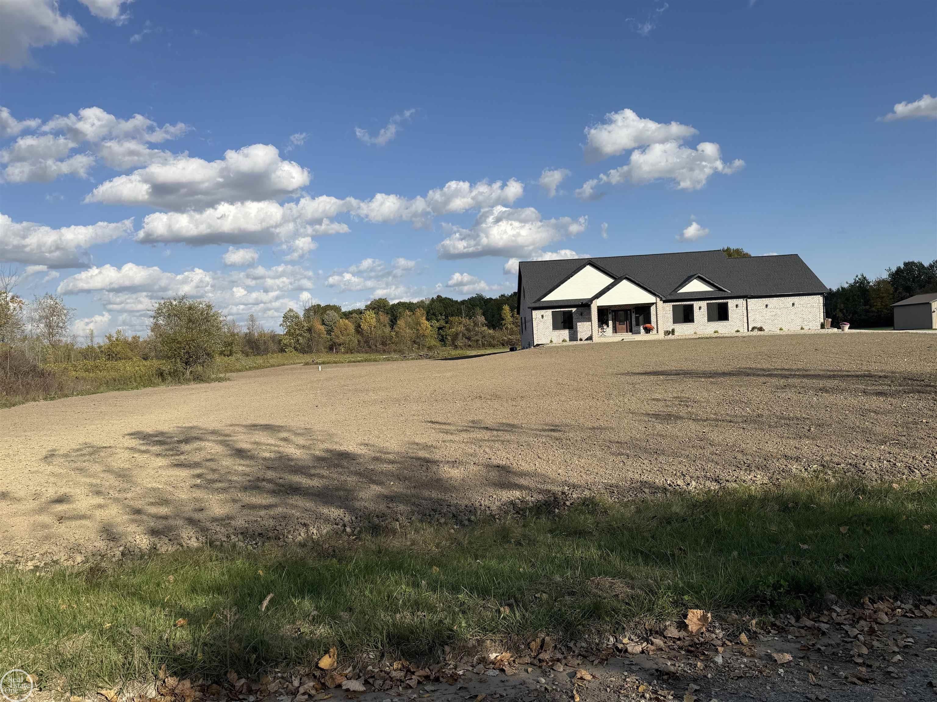 1546 Ashley Lane Property Photo 2