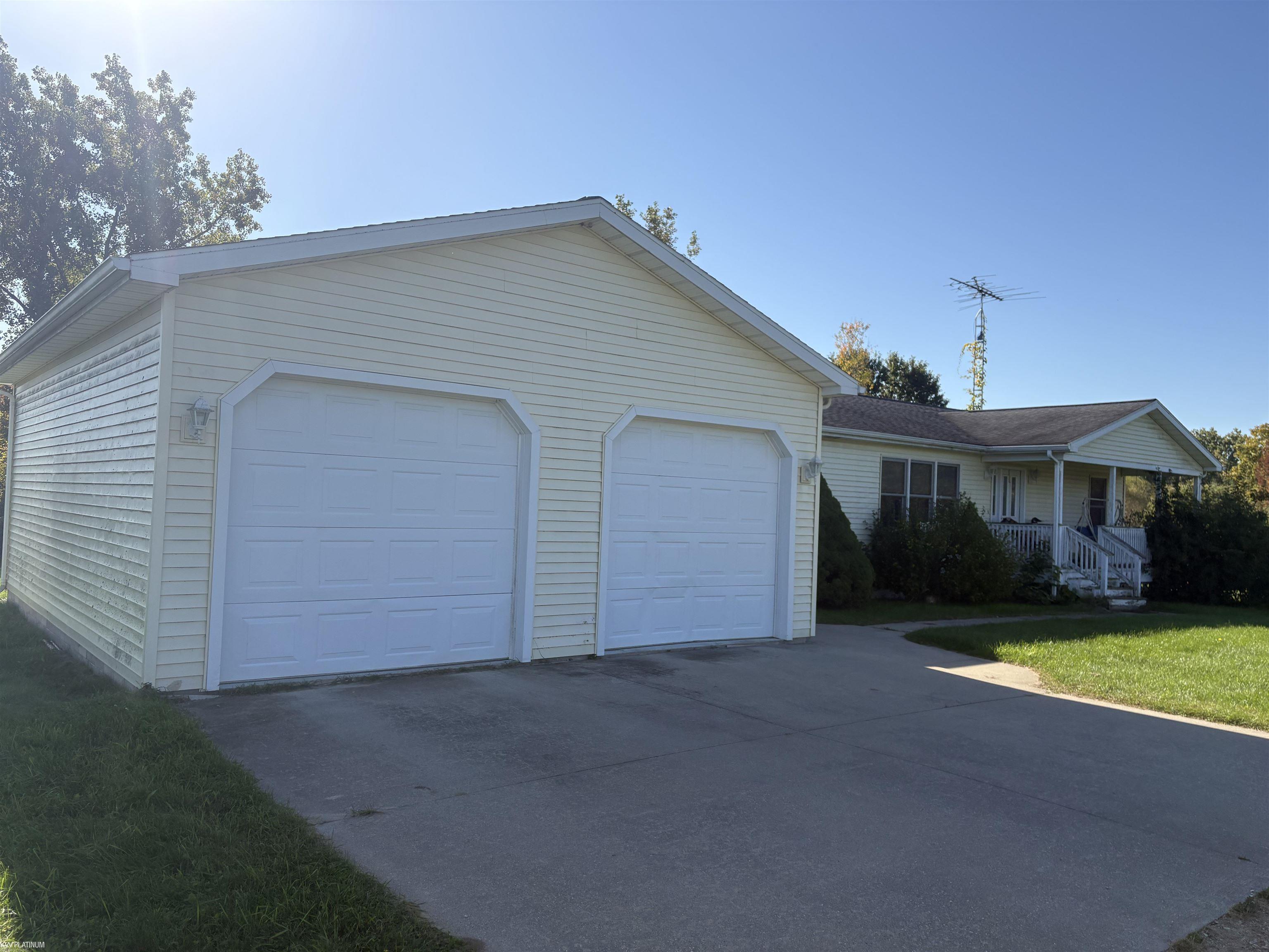 9700 Sharp Road Property Photo 6