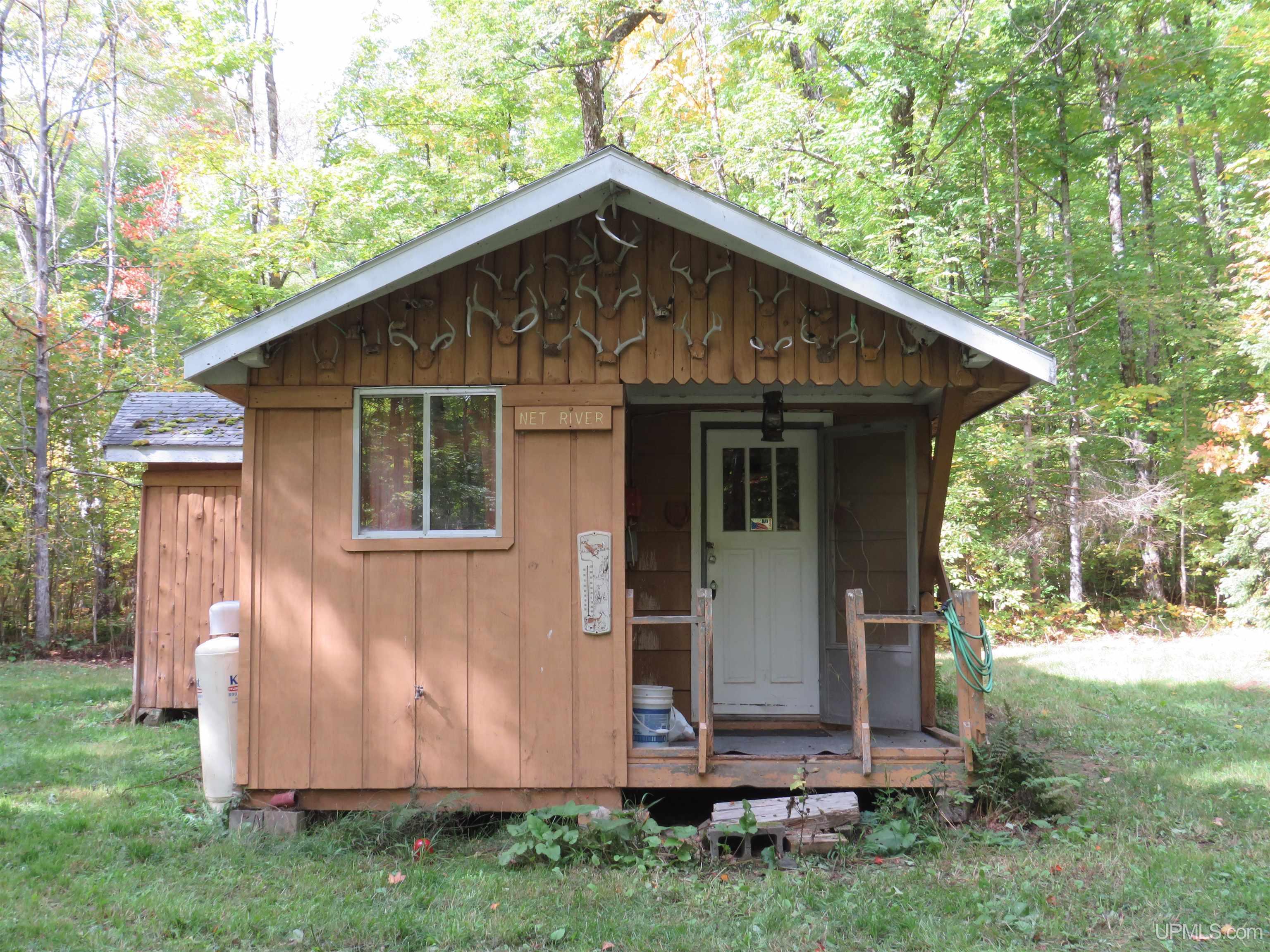Off Net River Road Property Photo 1