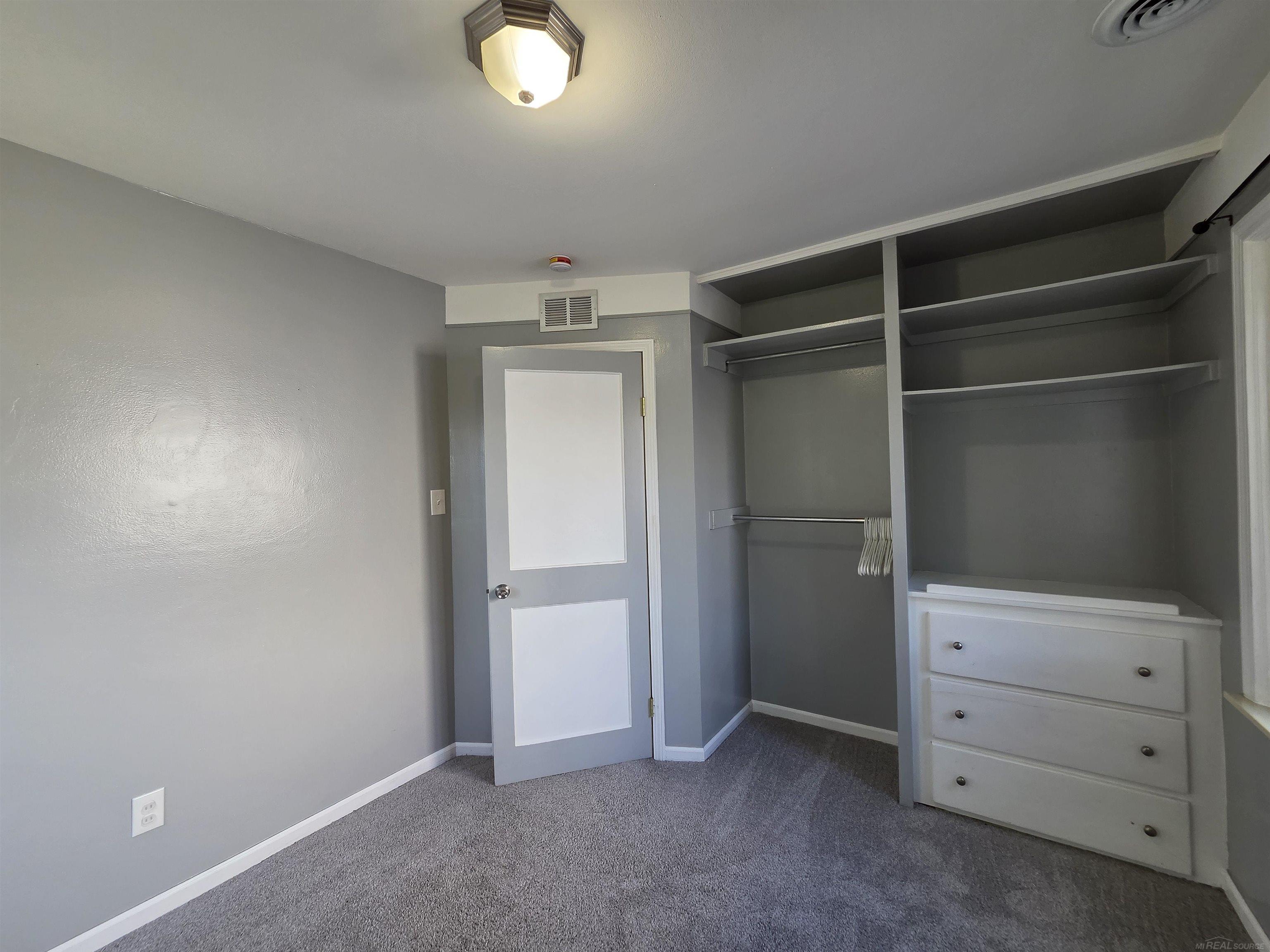 26640 Clancy Street Property Photo 11