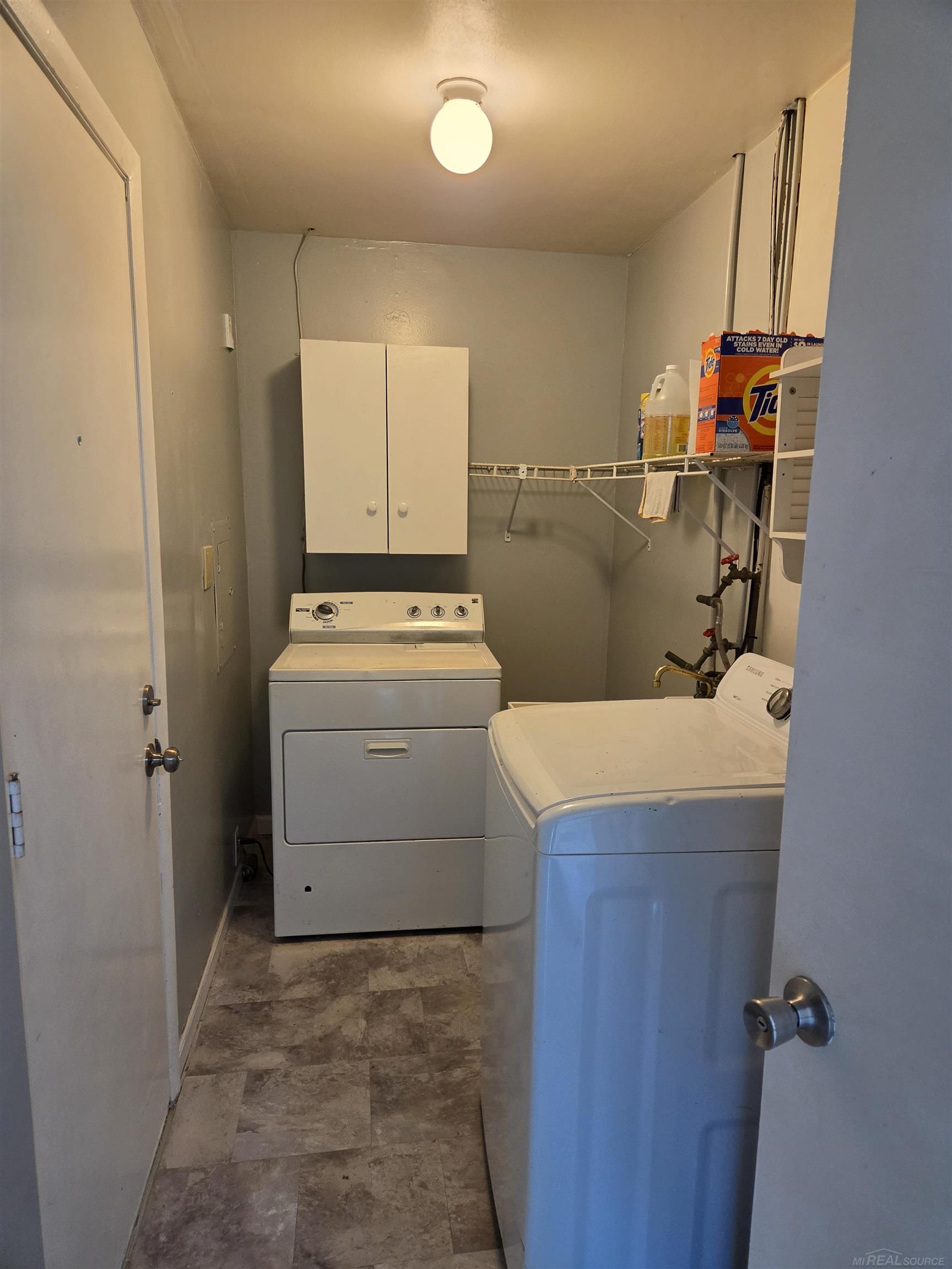 26640 Clancy Street Property Photo 14