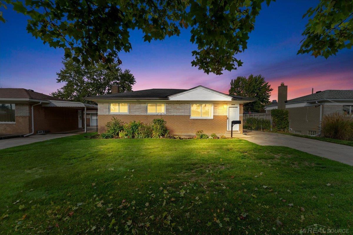 31359 Gardendale Drive Property Photo 1