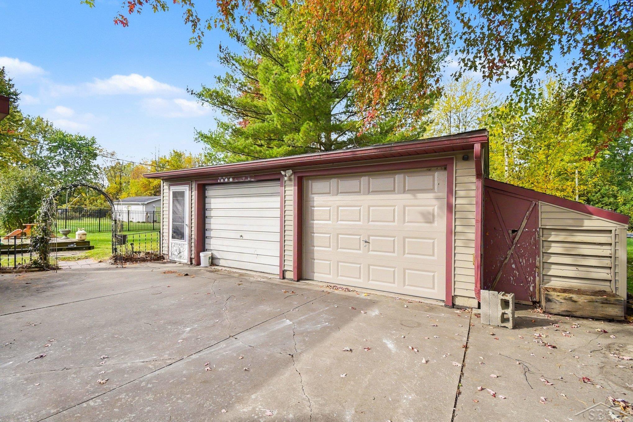 3430 Ada Drive Property Photo 4