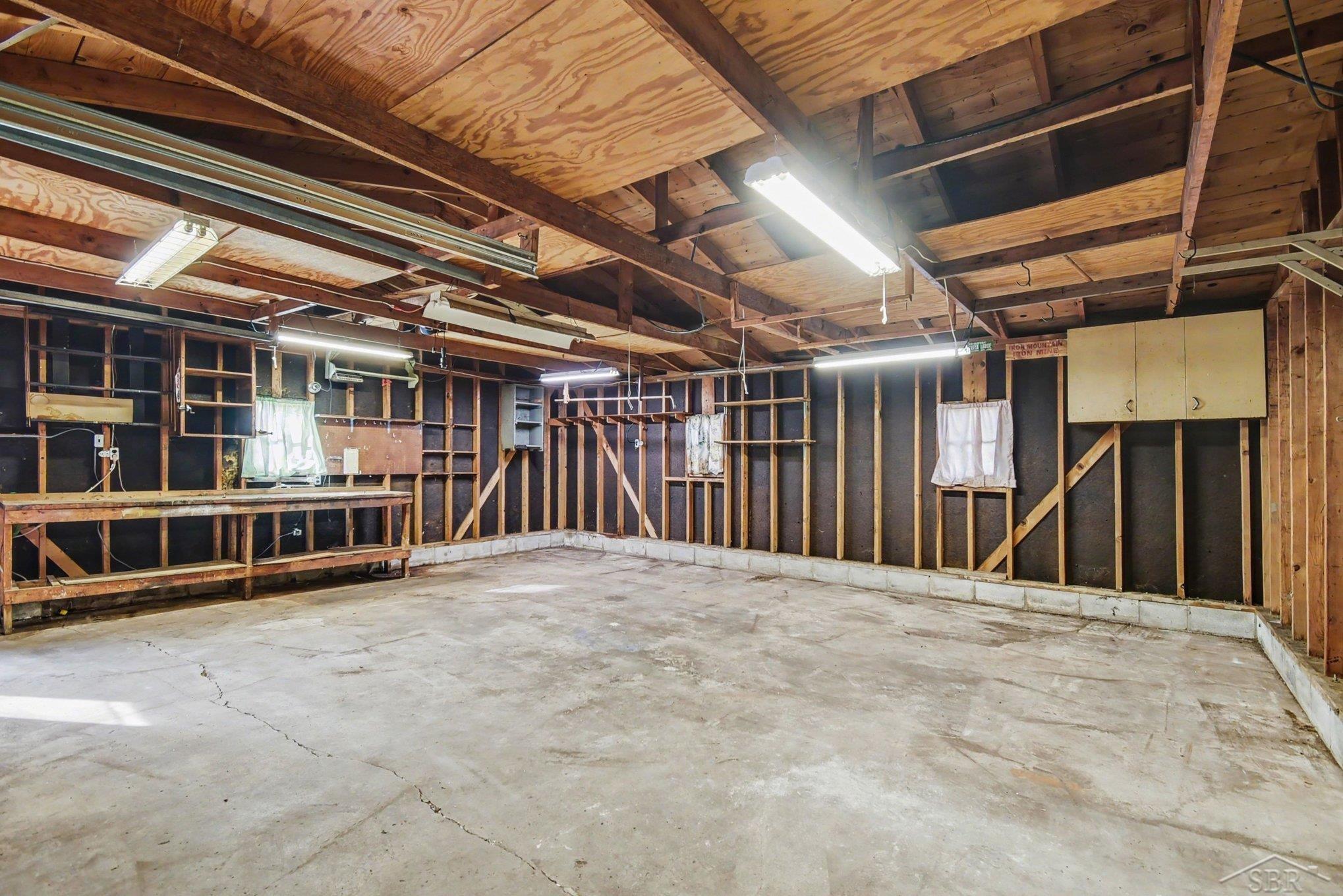 3430 Ada Drive Property Photo 5