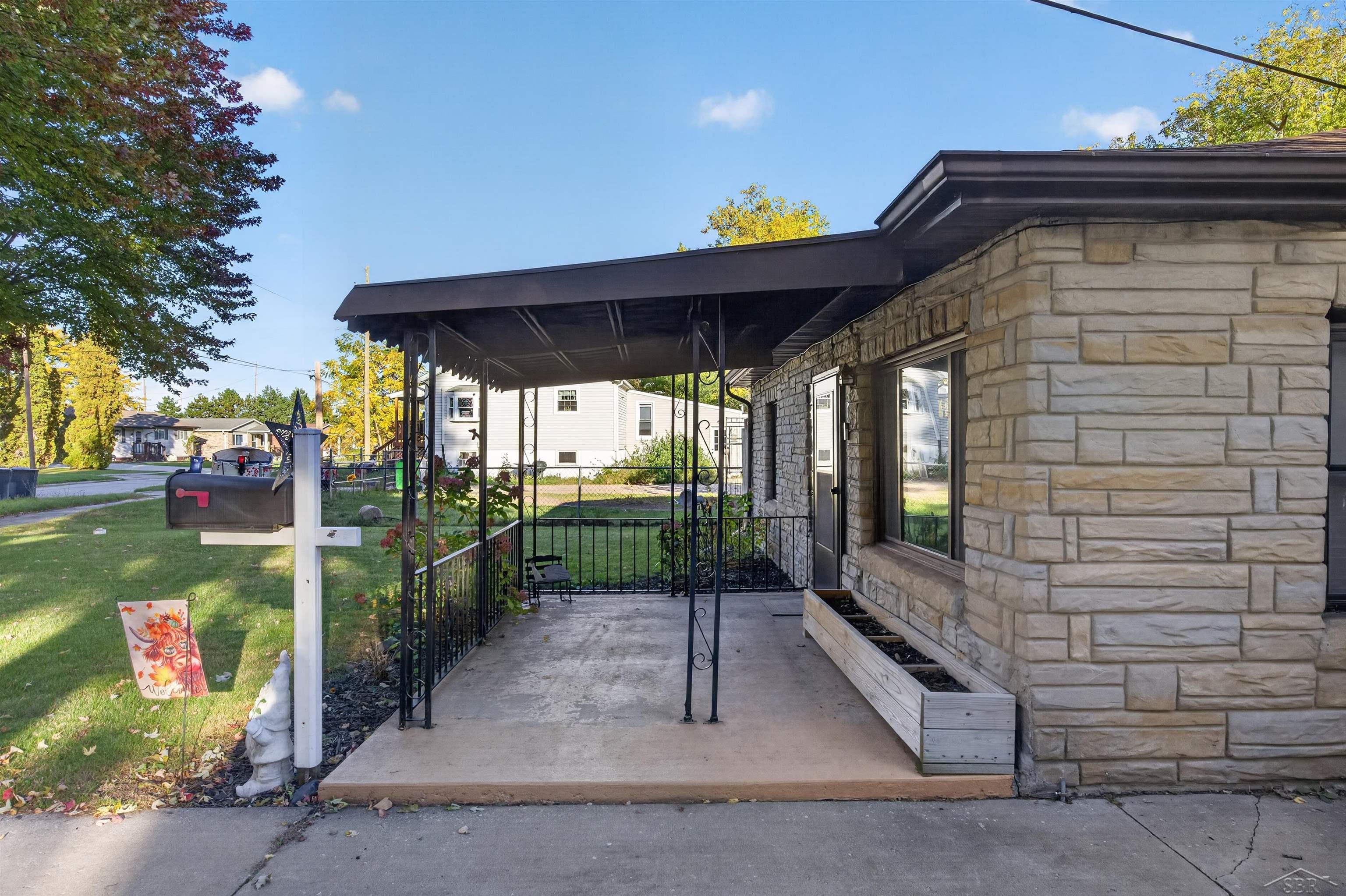 1232 Wellington Street Property Photo 18