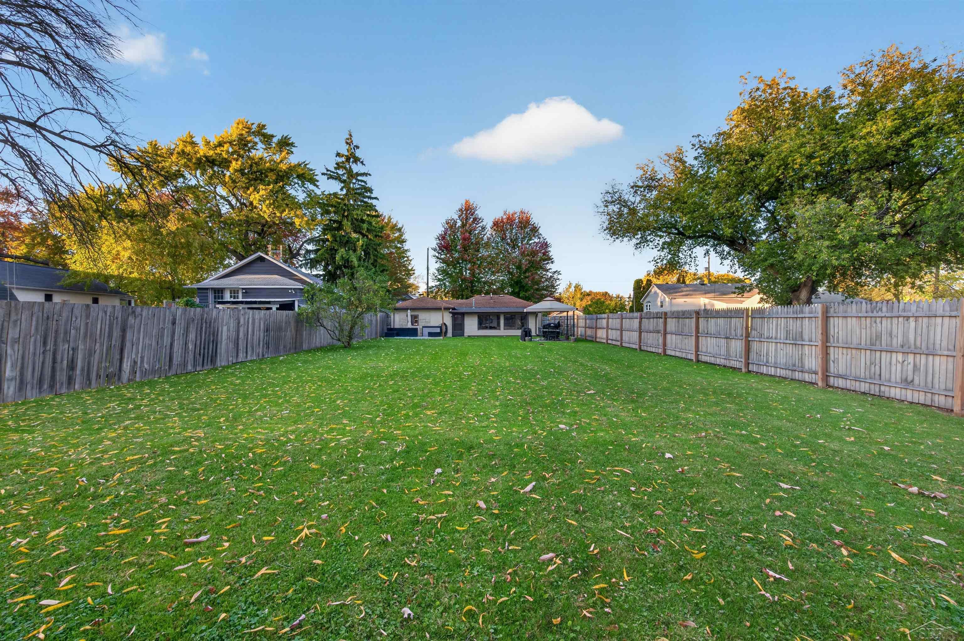 1232 Wellington Street Property Photo 23