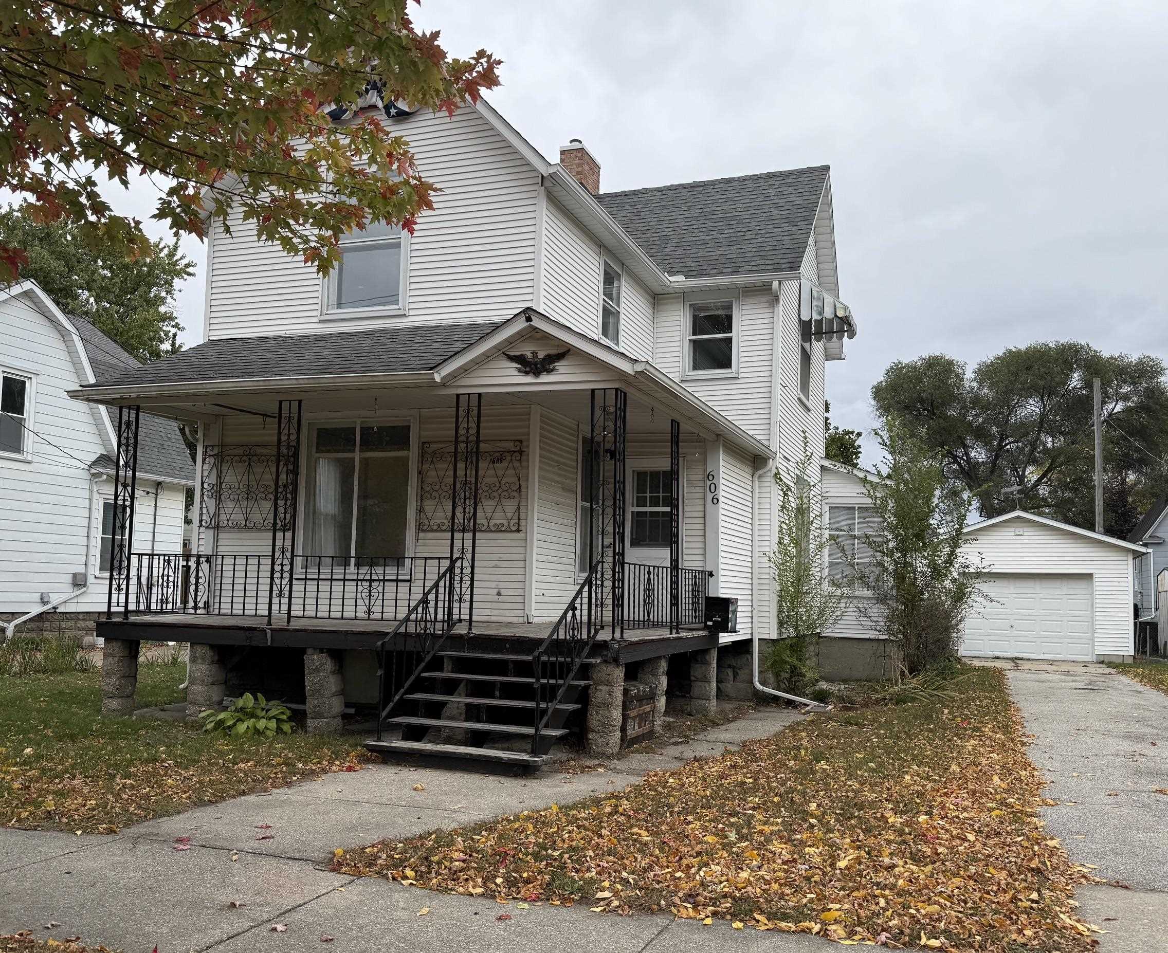 606 Litchfield Street Property Photo 1