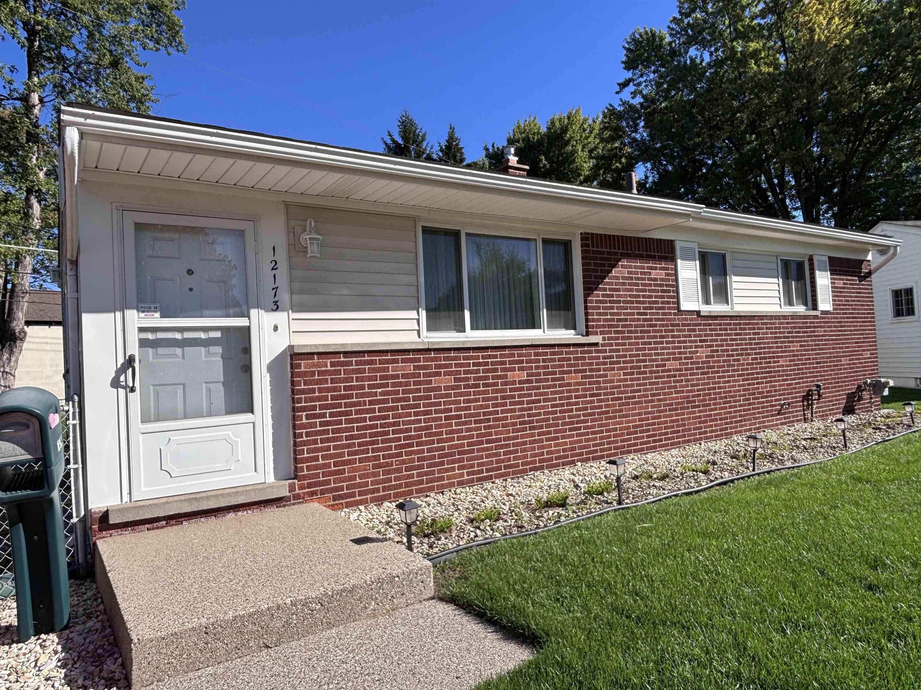 12173 Waiteley Drive Property Photo 2