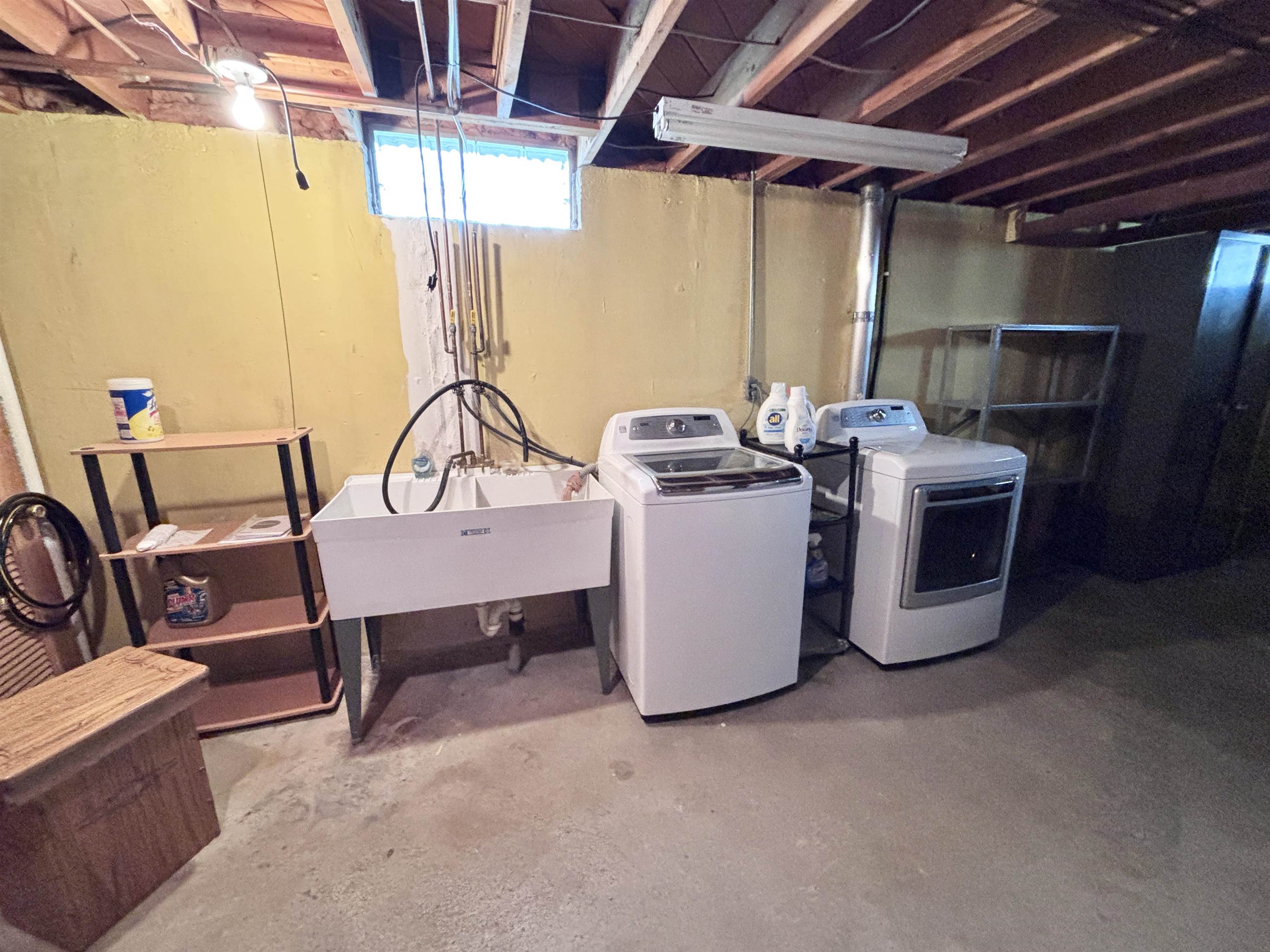 12173 Waiteley Drive Property Photo 18