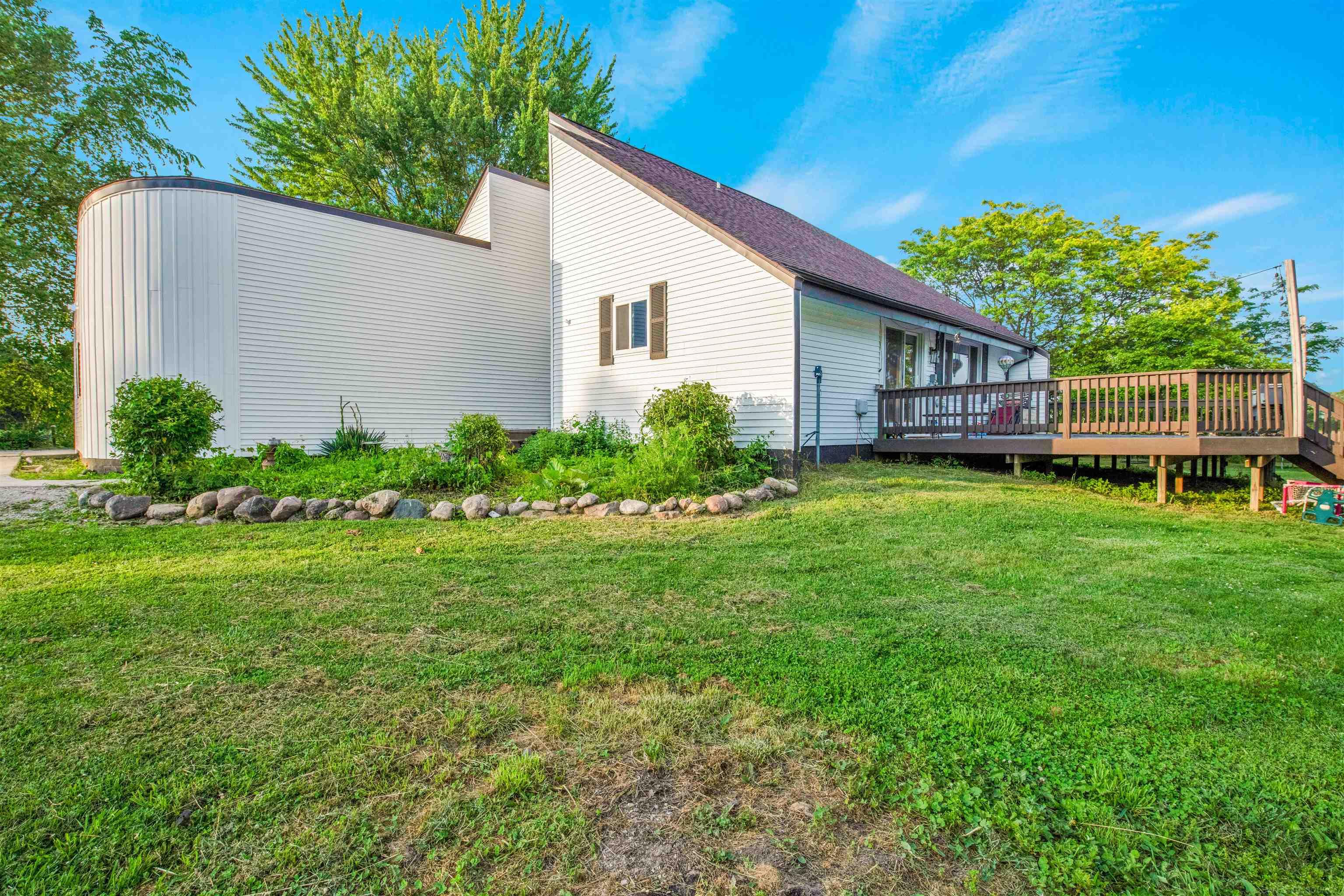 77280 Coon Creek Road Property Photo 2