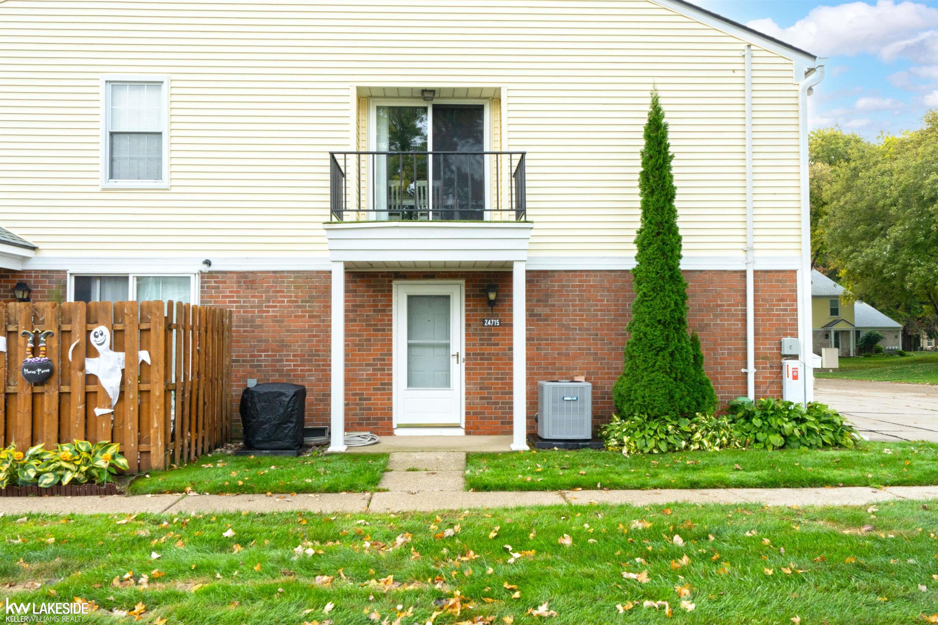 24715 Meadow Creek Drive Property Photo 1
