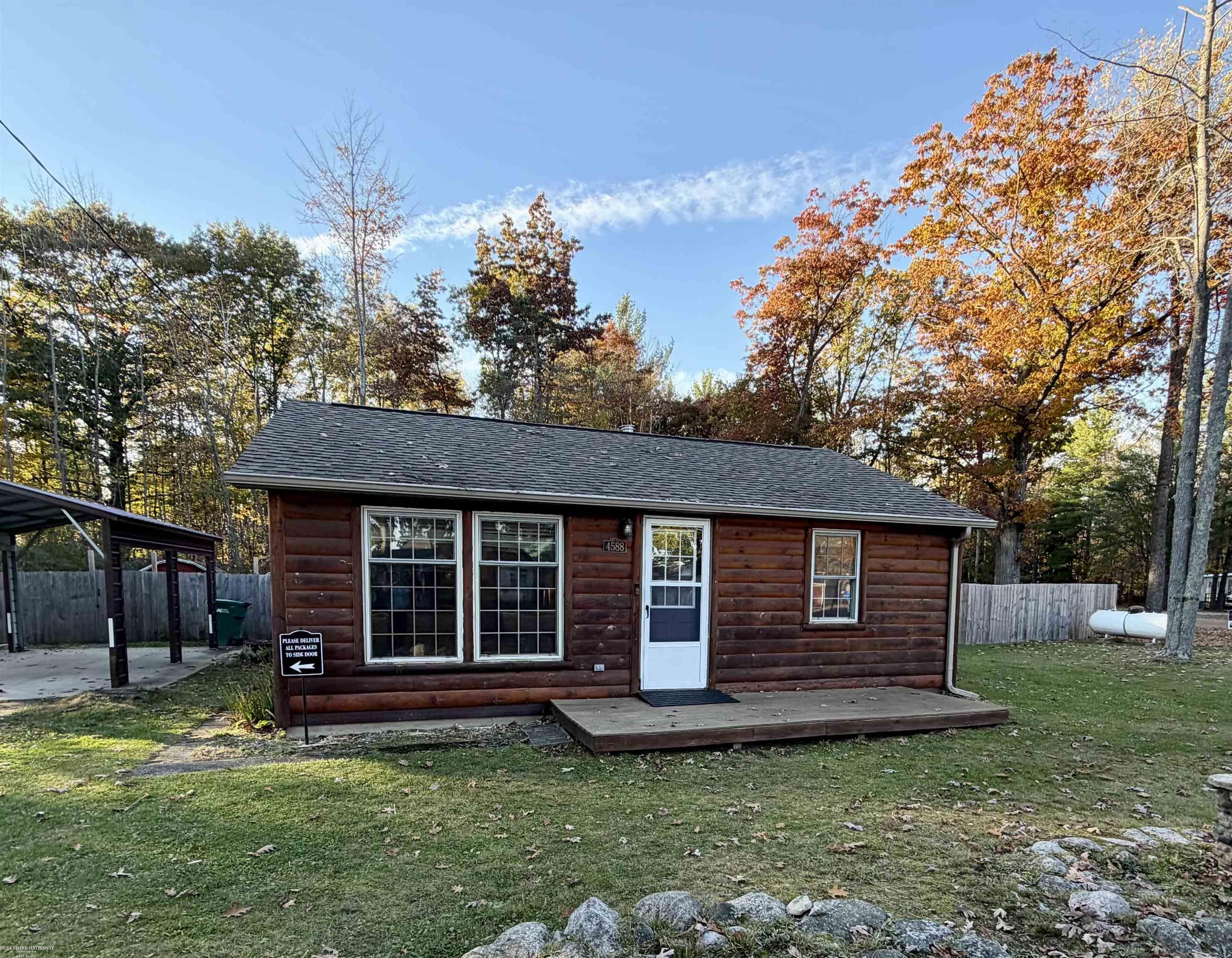 4588 Cranberry Lake Drive Property Photo