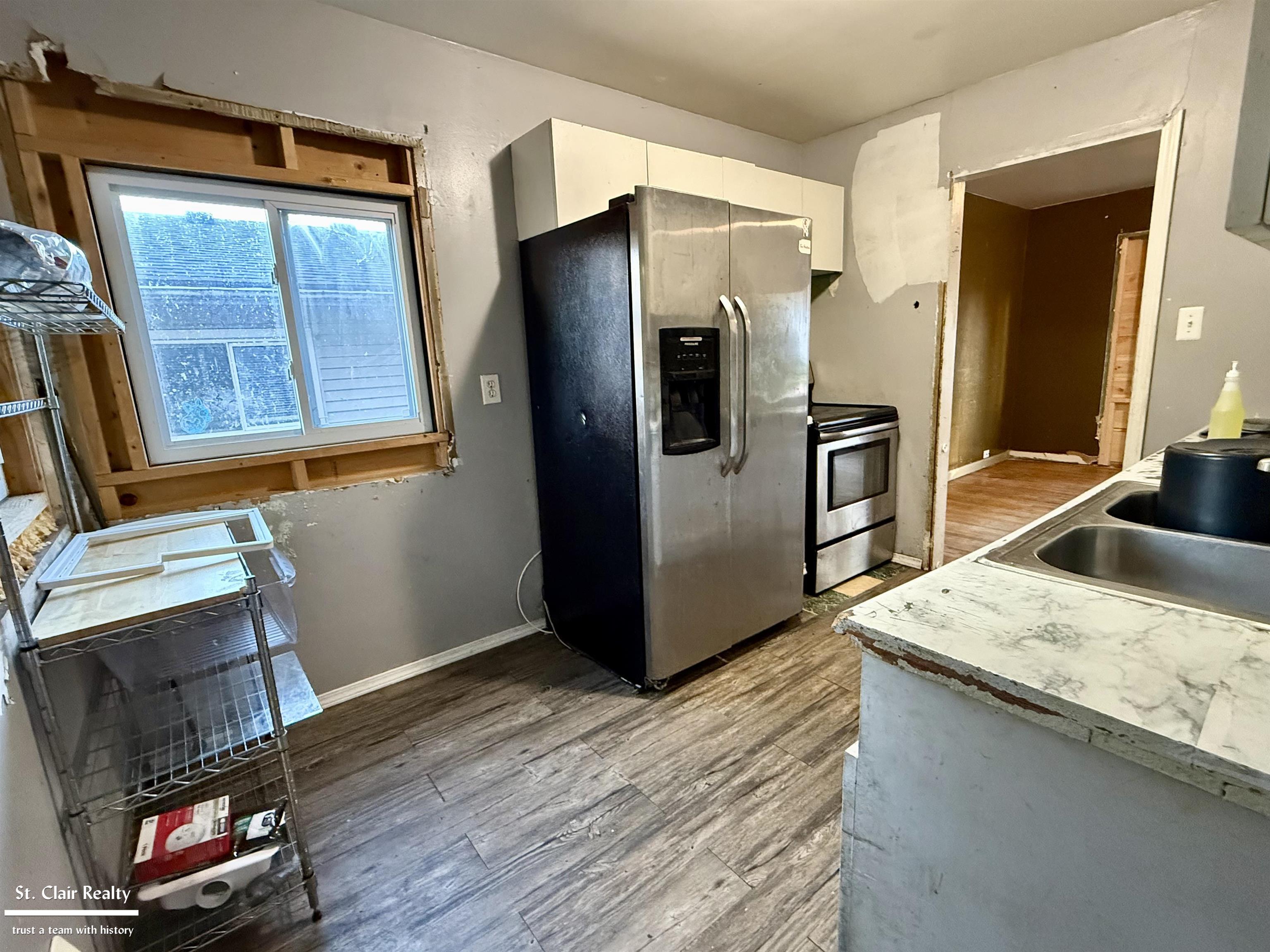 13075 Sidonie Avenue Property Photo 4