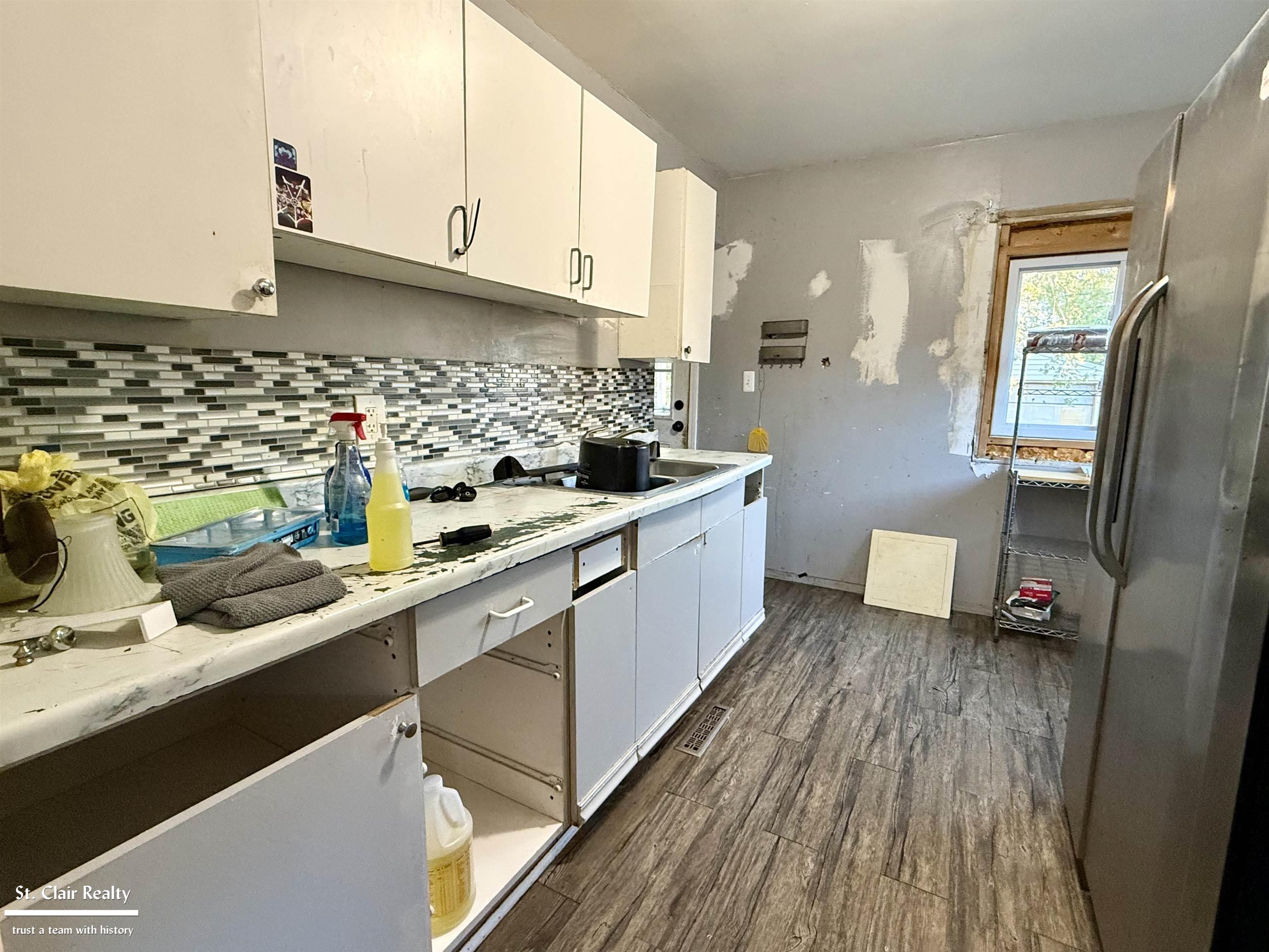 13075 Sidonie Avenue Property Photo 5