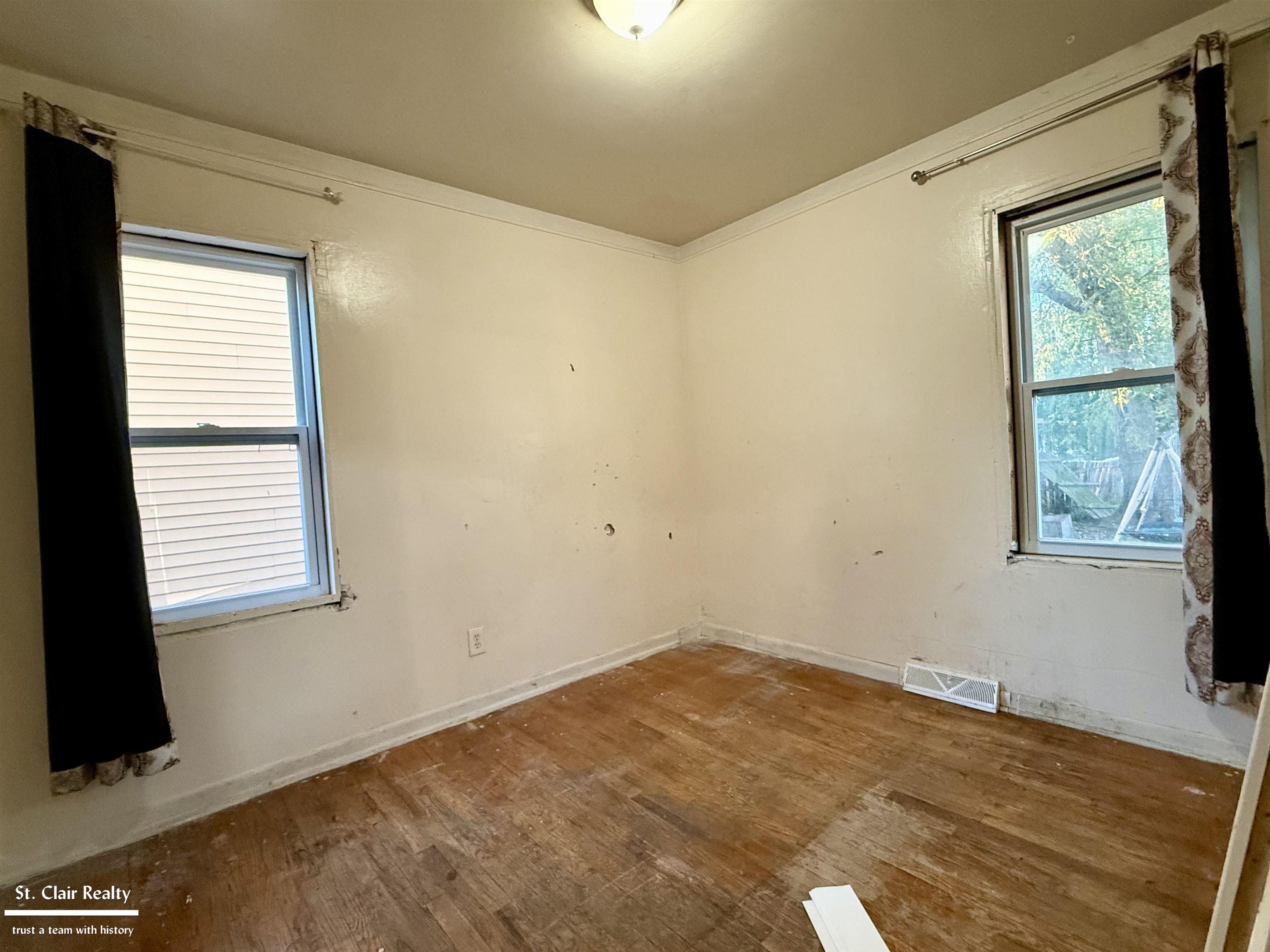 13075 Sidonie Avenue Property Photo 7