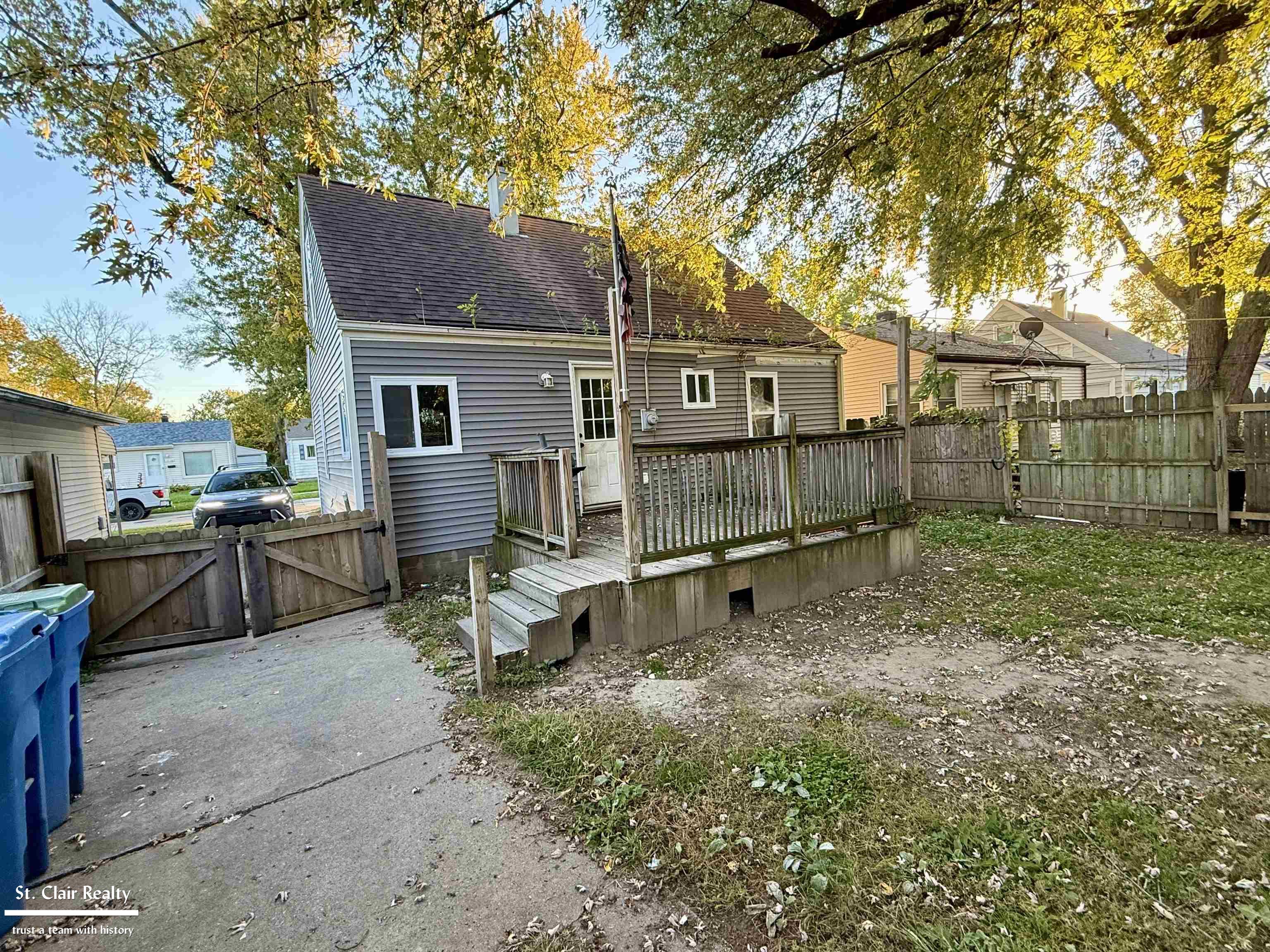 13075 Sidonie Avenue Property Photo 12