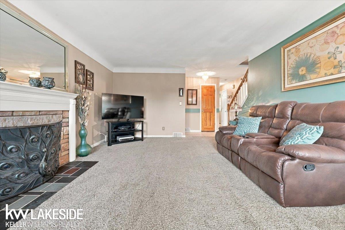 19016 Spindler Street Property Photo 16