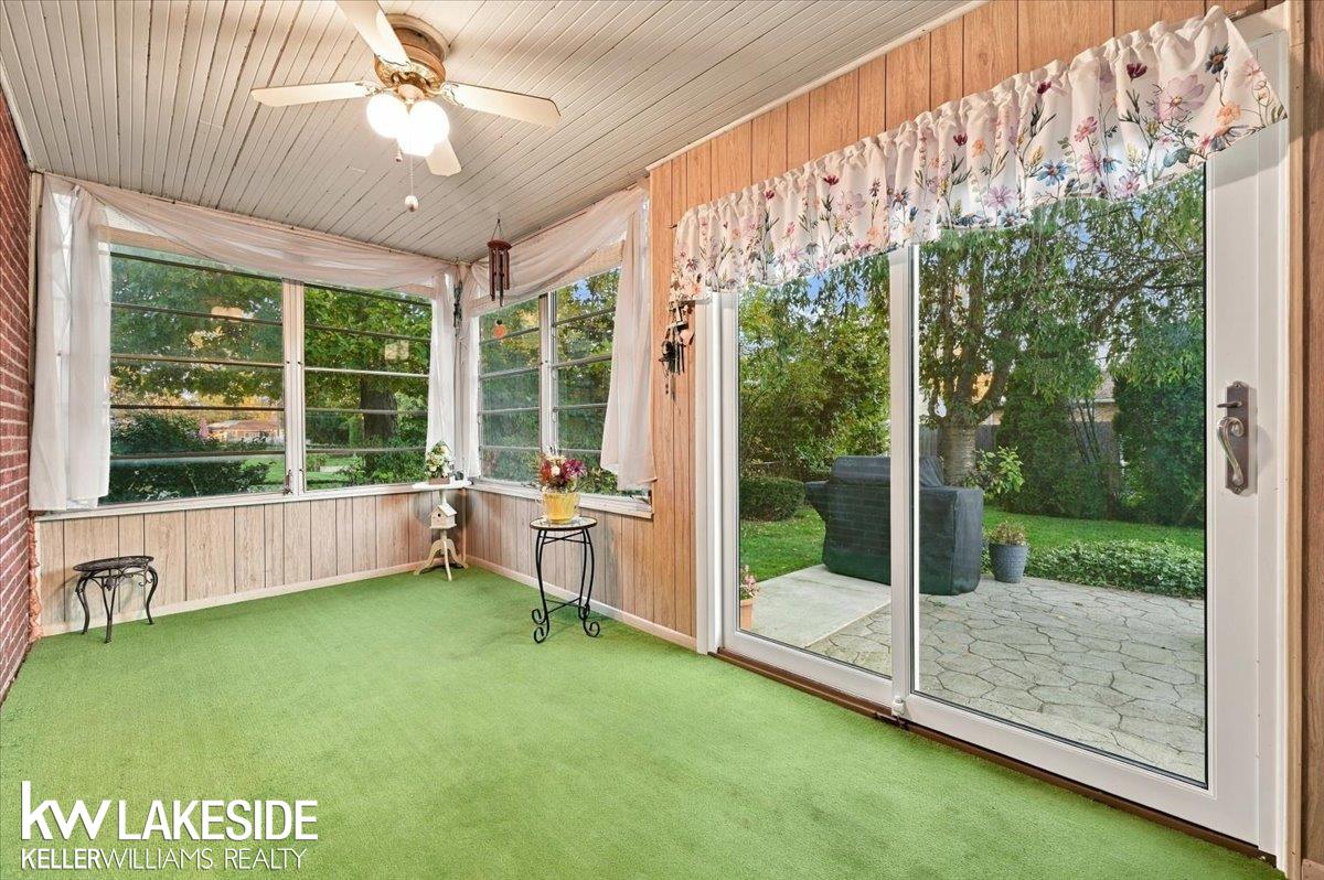 19016 Spindler Street Property Photo 31