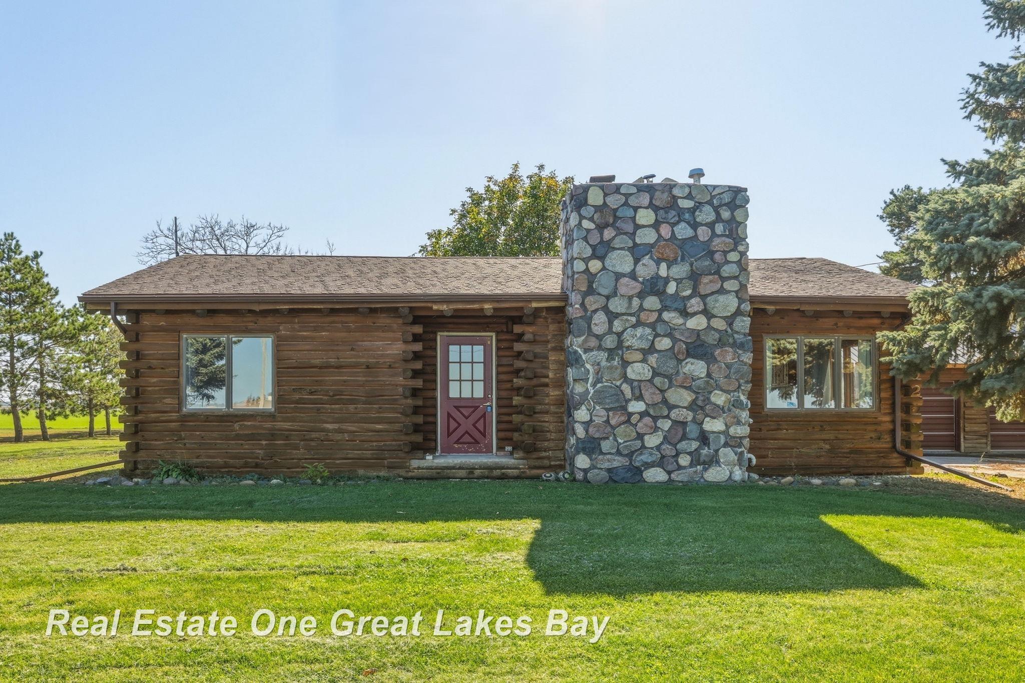 1392 E Markel Road Property Photo 1