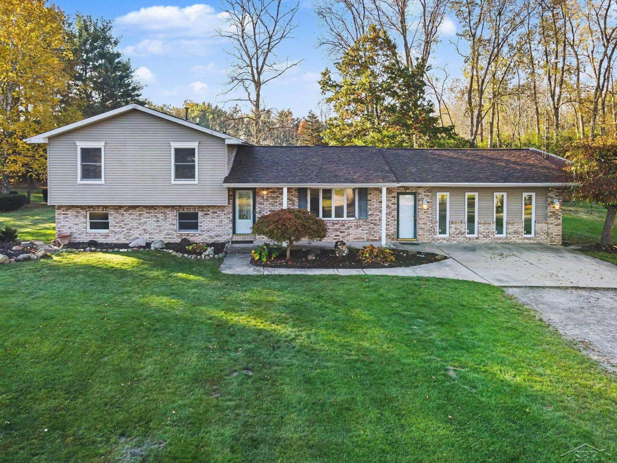 1175 W Rathbun Road Property Photo 1