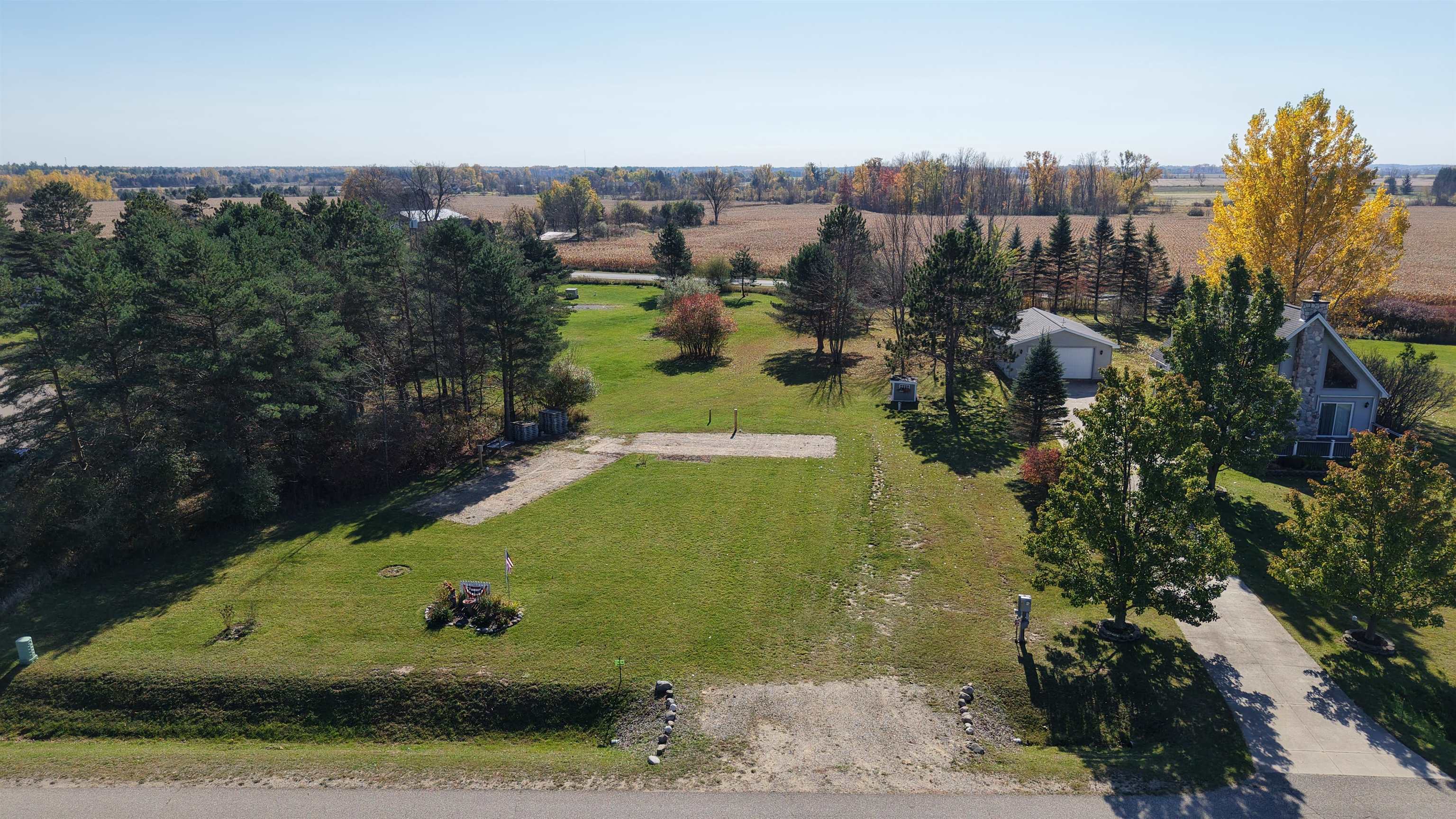 1657 Berkshire Drive Property Photo 1