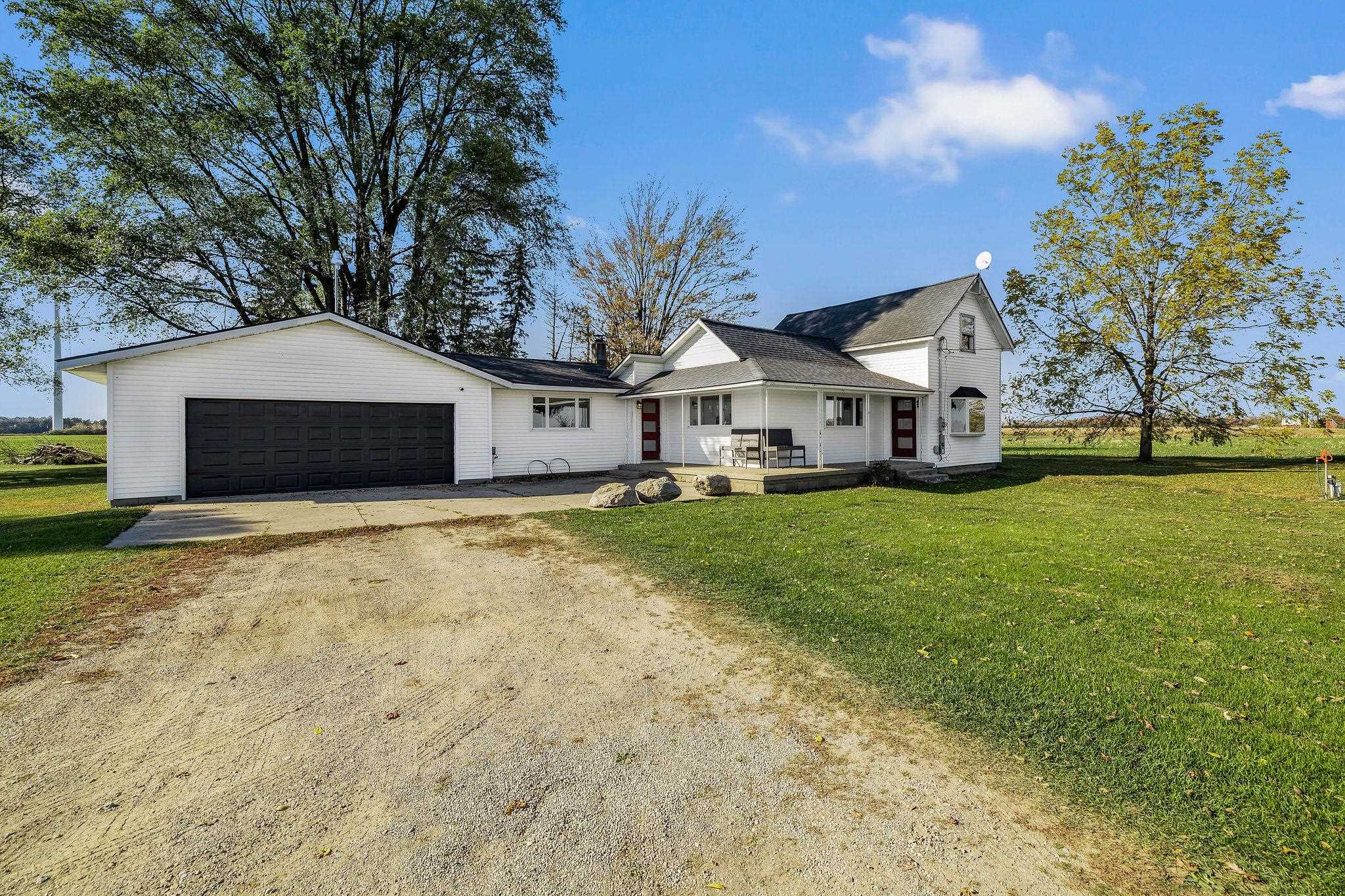 4354 S Ten Mile Road Property Photo 1
