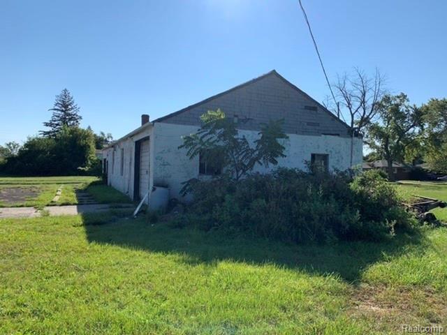 28805 Carlysle Street Property Photo 2