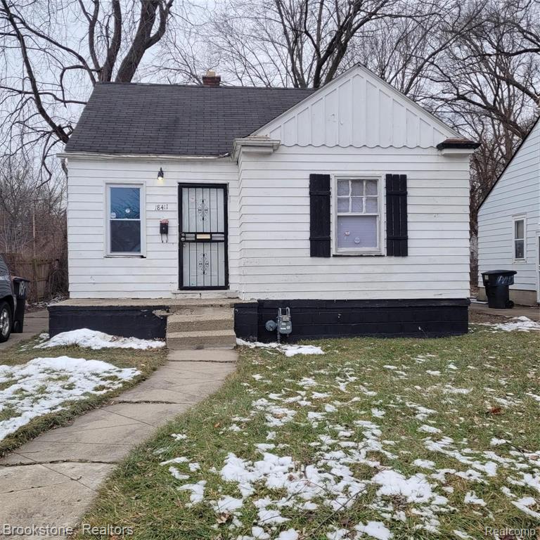 18411 Stout Street Property Photo 1