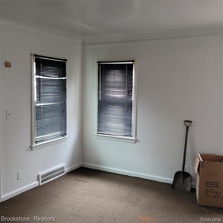 18411 Stout Street Property Photo 4