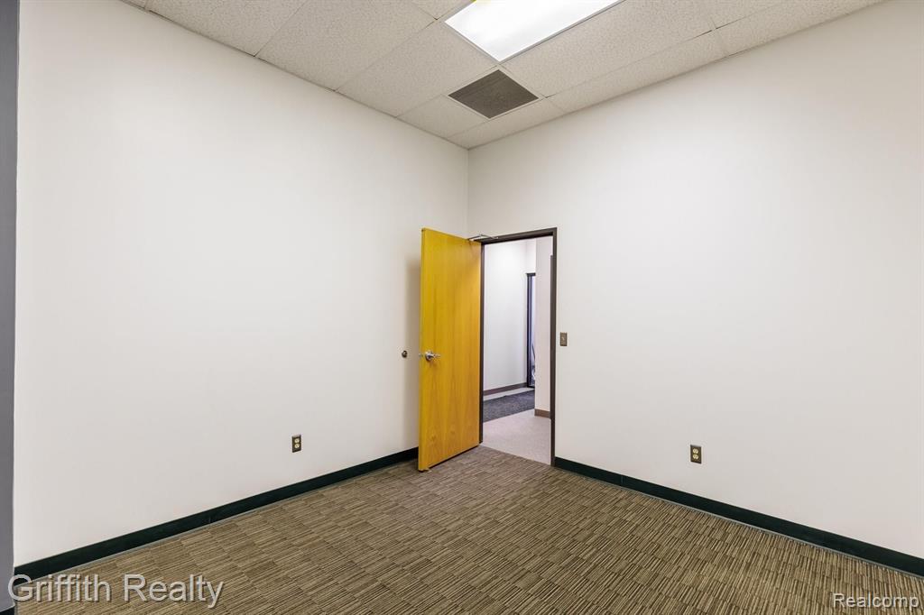 5864 Sterling Drive Property Photo 22