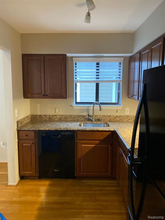 1236 Smith Avenue Property Photo 2