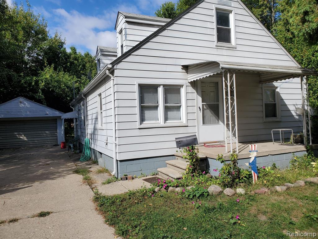 23625 Beierman Avenue Property Photo 1