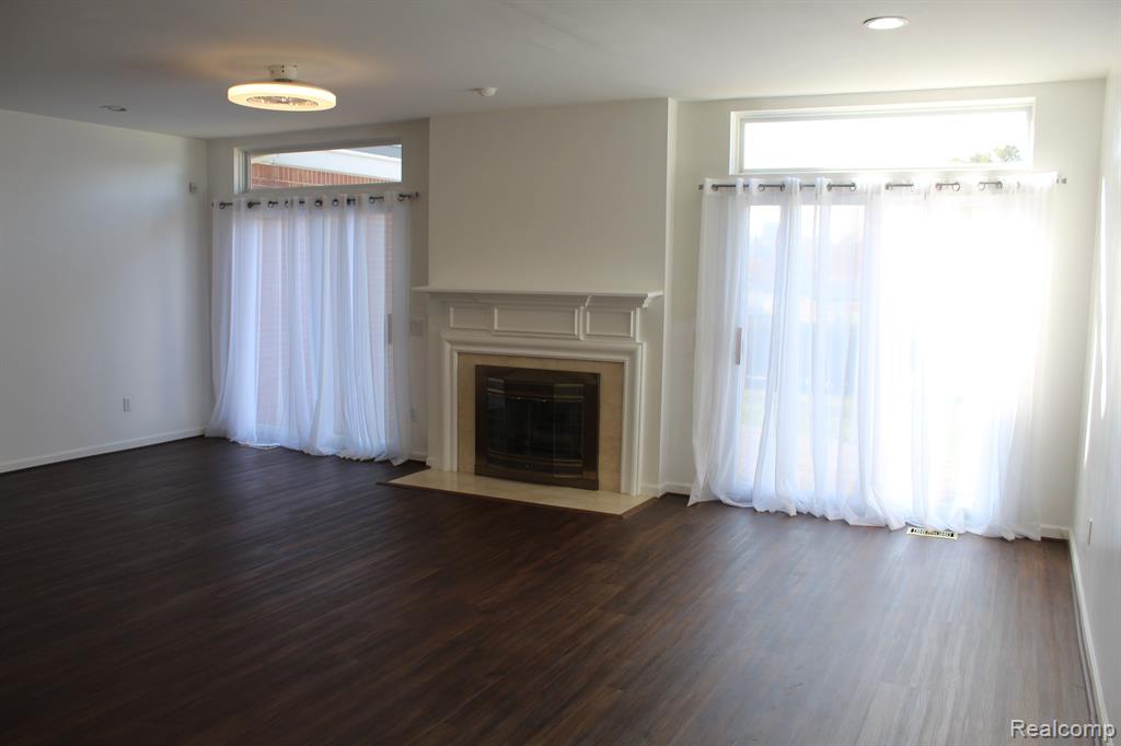 235 Windward Property Photo 36