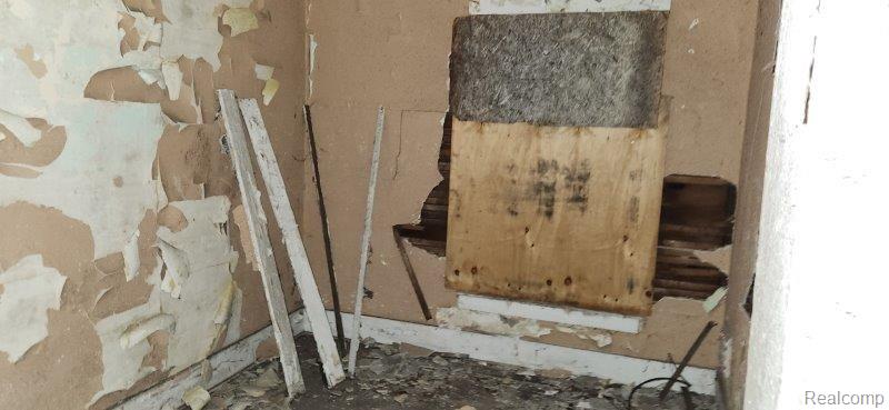 8773 Petoskey Avenue Property Photo 13