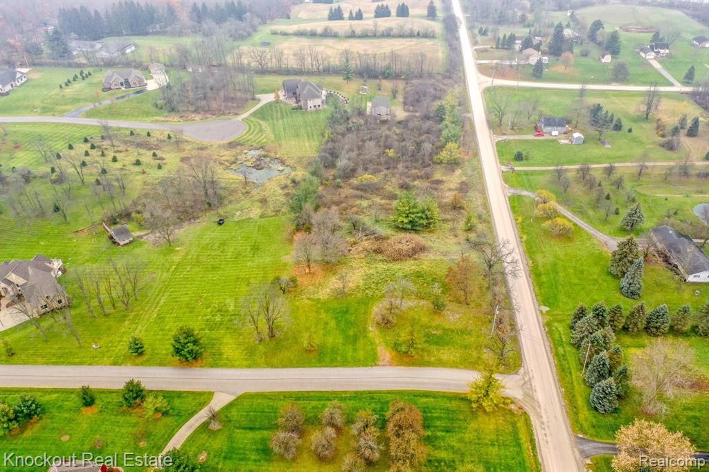 9338 Orchard Valley Lane Property Photo 2