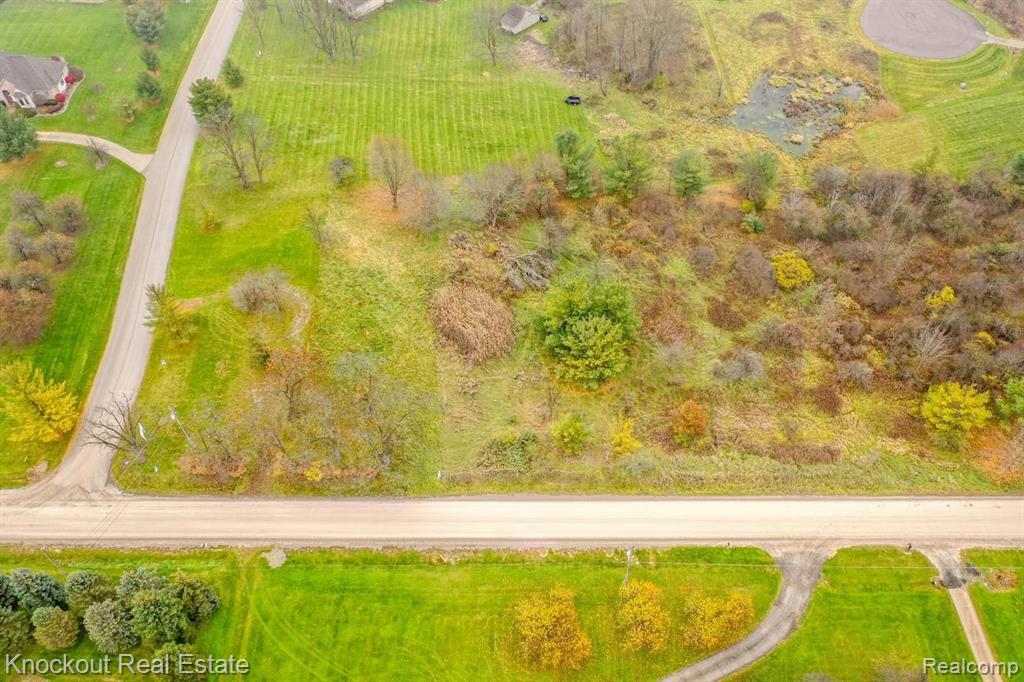 9338 Orchard Valley Lane Property Photo 6