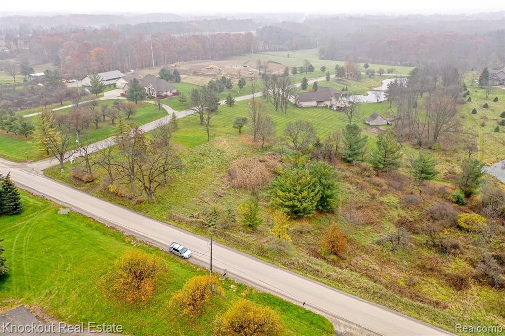 9338 Orchard Valley Lane Property Photo 7