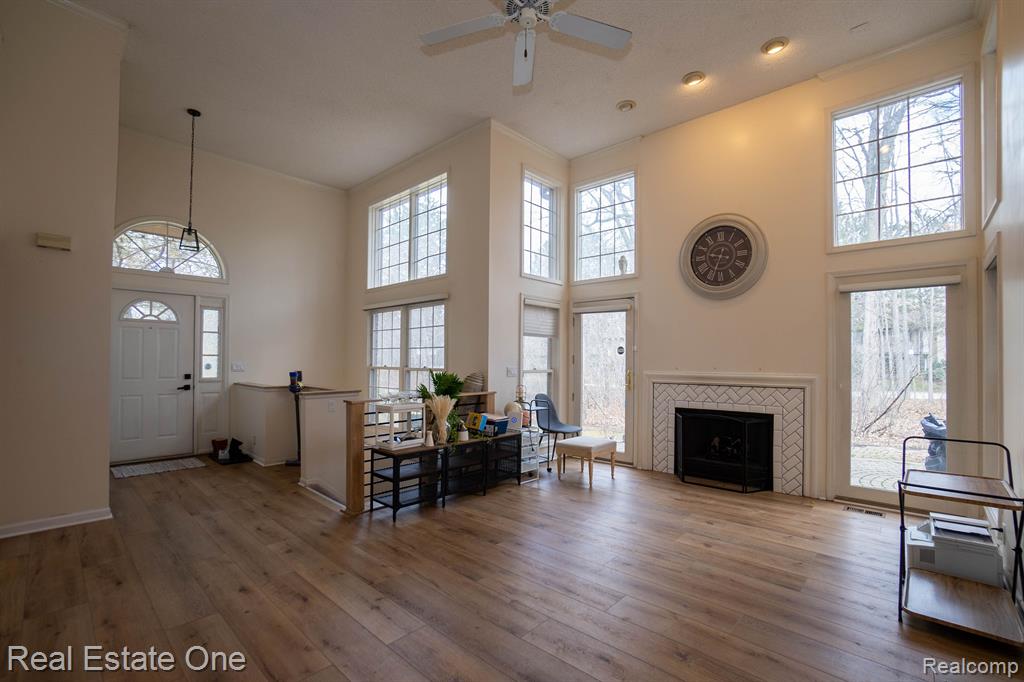5206 Royal Vale Property Photo 3