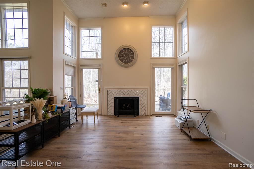 5206 Royal Vale Property Photo 4