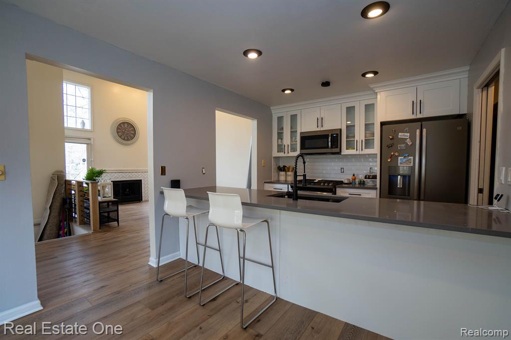 5206 Royal Vale Property Photo 6