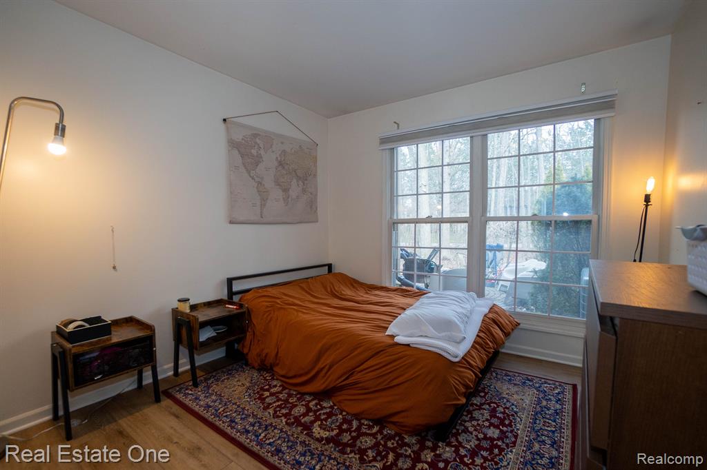 5206 Royal Vale Property Photo 9