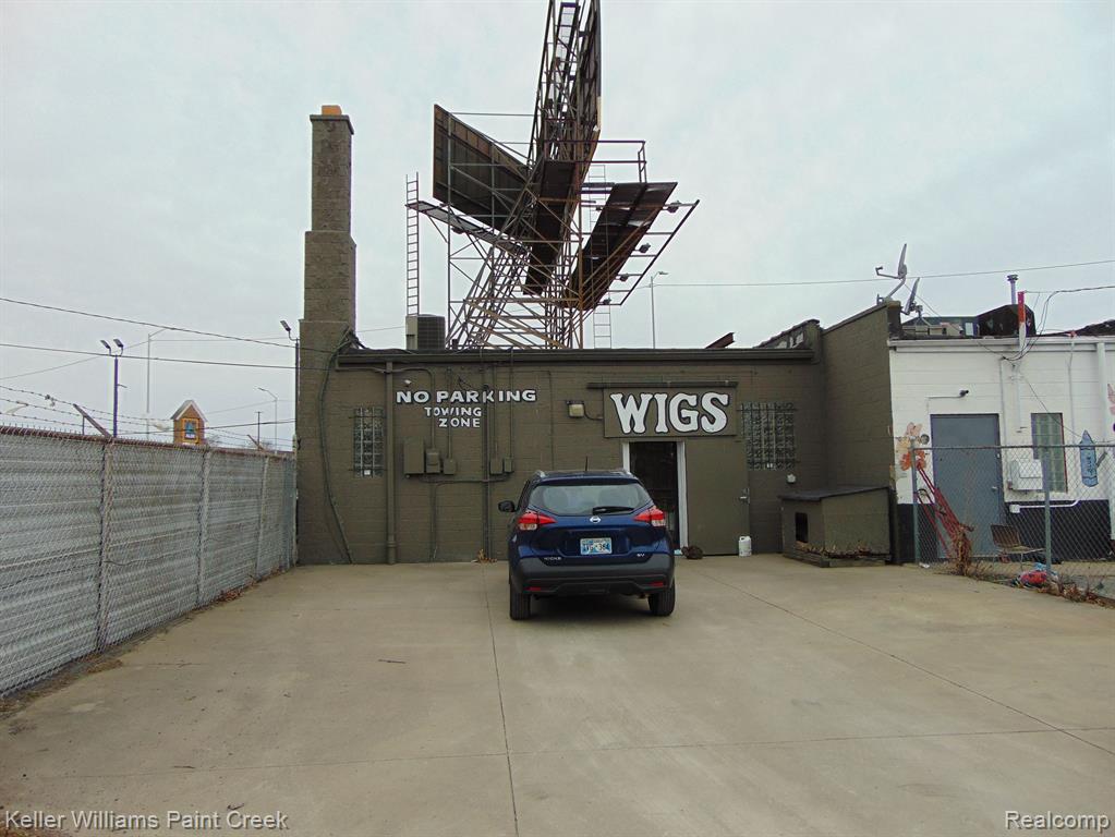 15390 Gratiot Avenue Property Photo 36