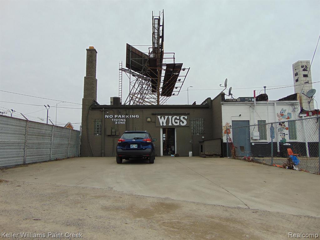 15390 Gratiot Avenue Property Photo 37