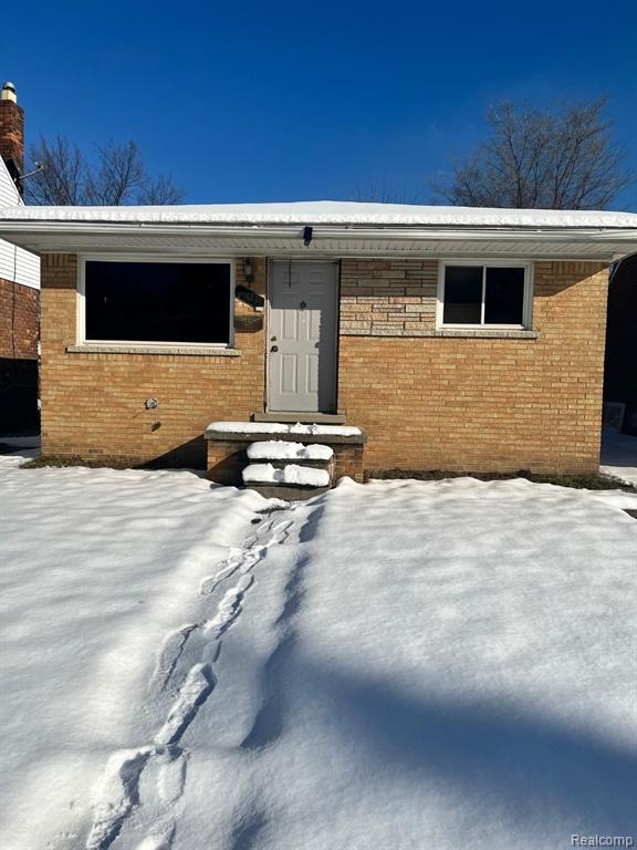 19230 CONLEY Street Property Photo 1