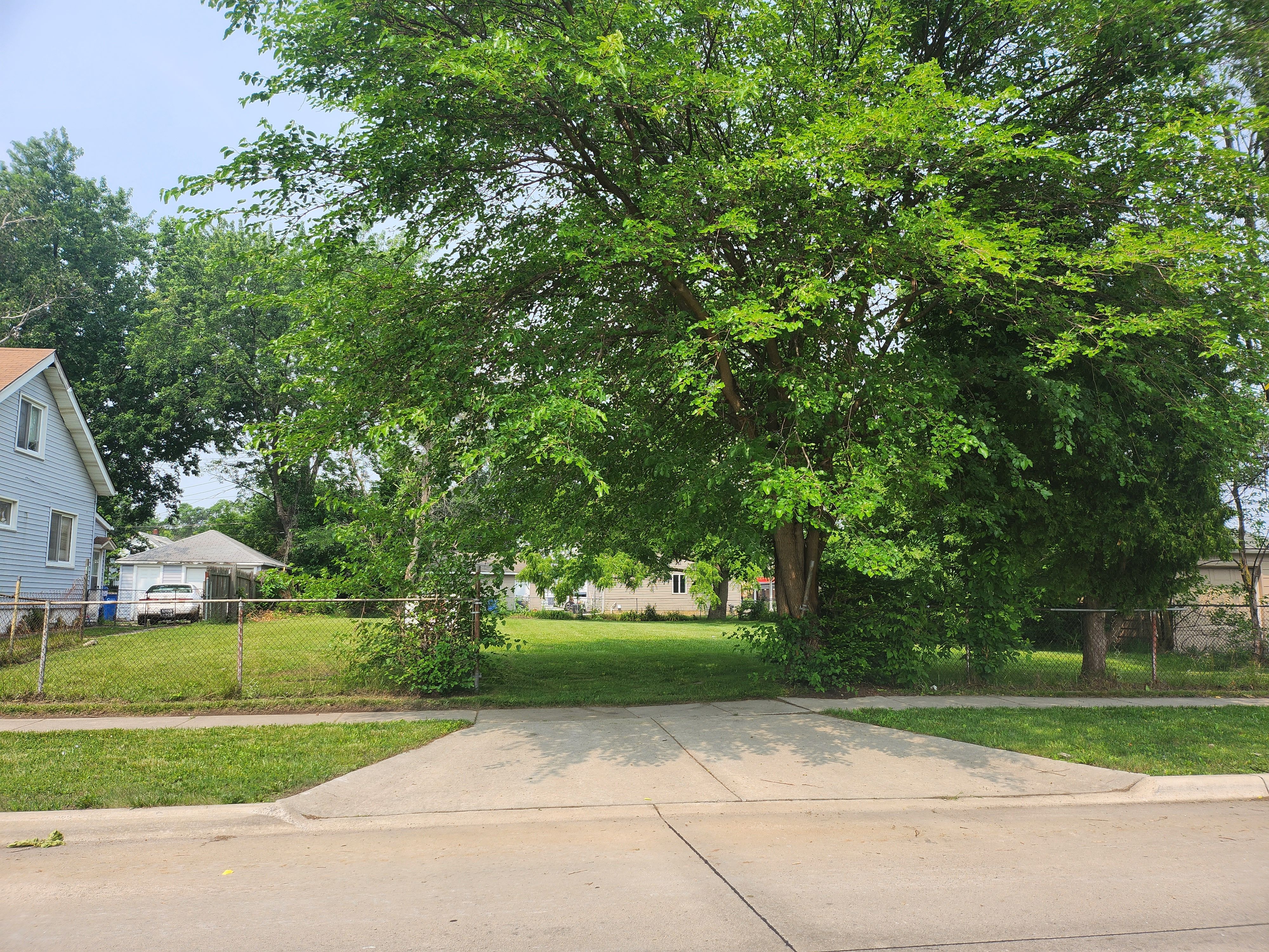 21833 Mac Arthur Boulevard Property Photo 1