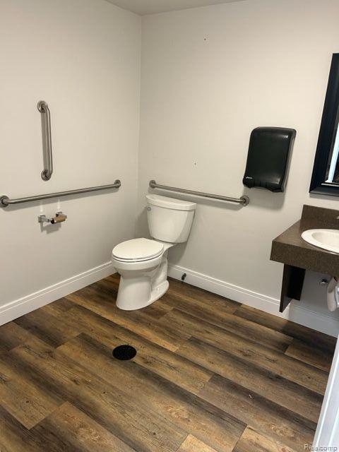 5589 E M 36 Highway Property Photo 6