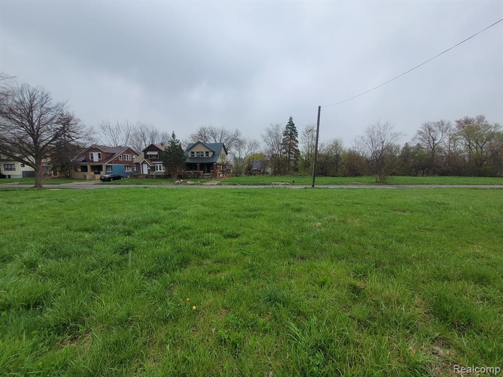3959 Beaconsfield Street Property Photo 2
