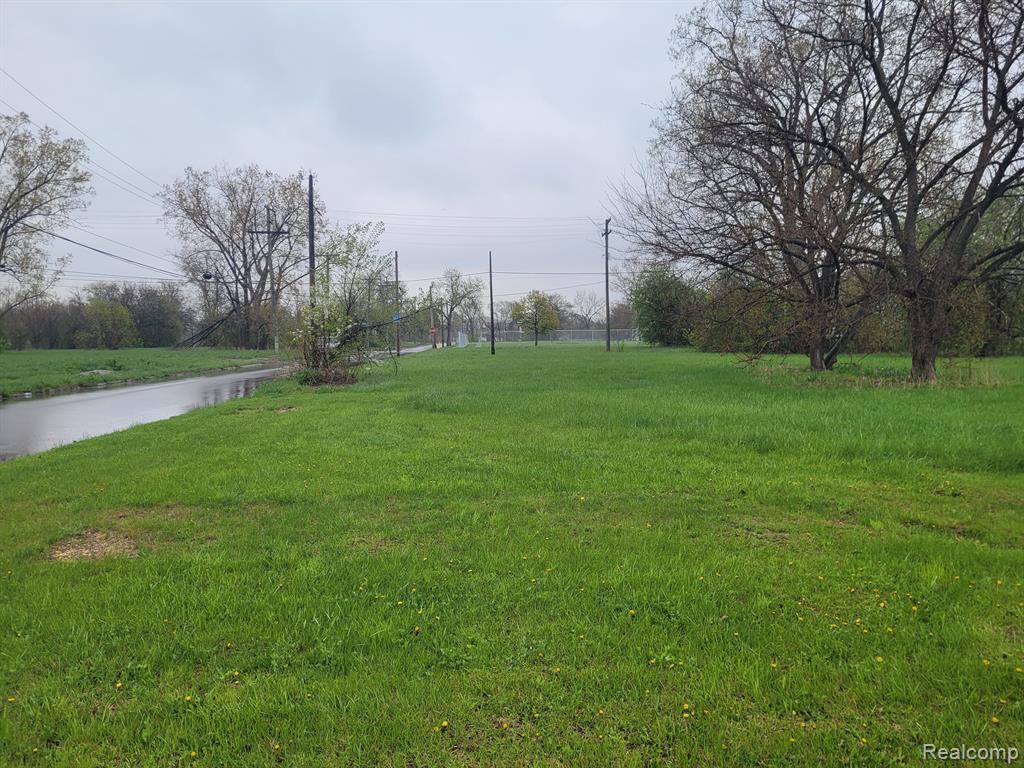 3106 17th Street Property Photo 3
