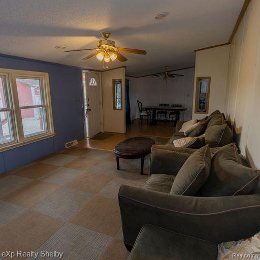 4267 Clifford Road Property Photo 8