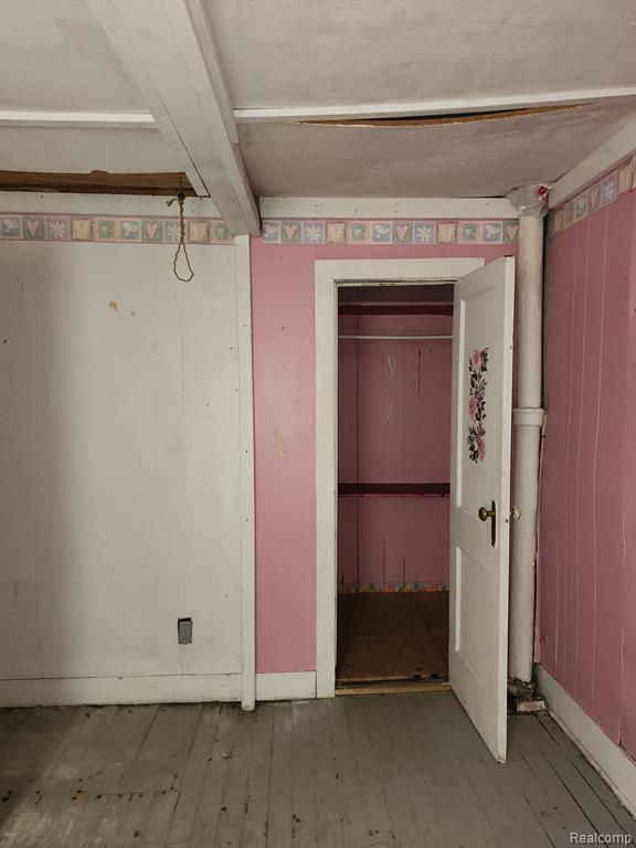 528 S Fairview Avenue Property Photo 10